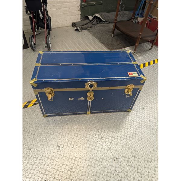 Blue Metal Brute Steamer Trunk 34"*16.5"*18"