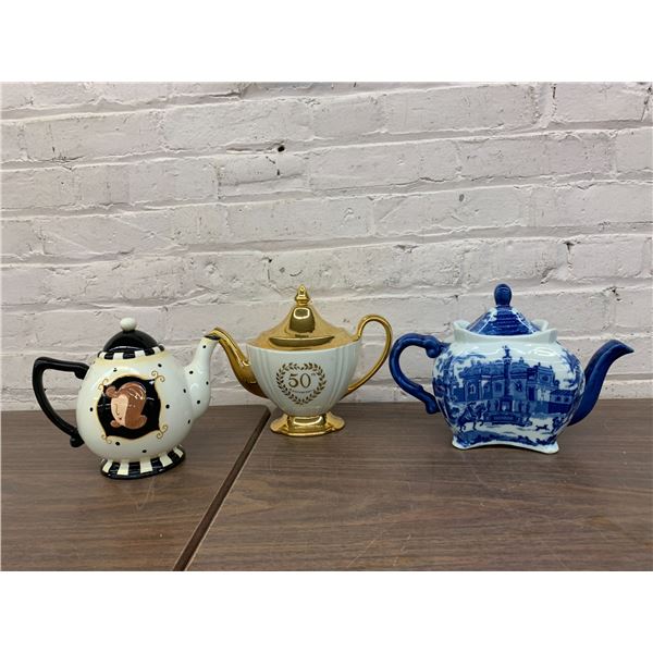 3 Ceramic Tea Pots
