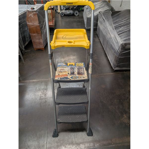 Cosco Make Work Platform 3 Step Ladder