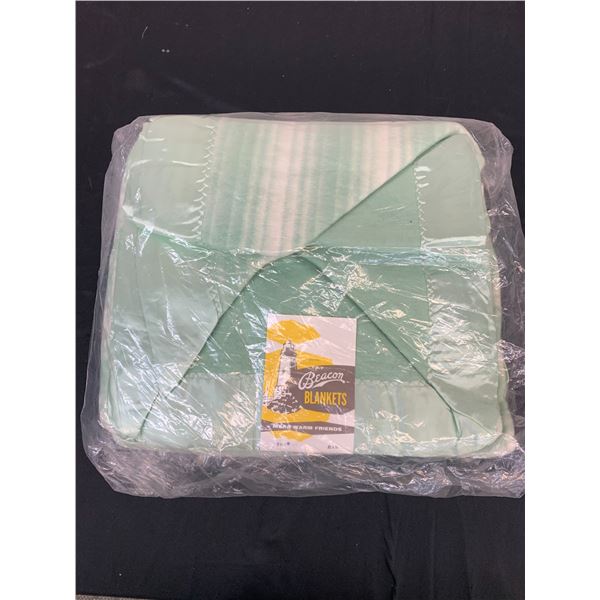 Beacon Blankets 72" x 90" Vintage, Unused