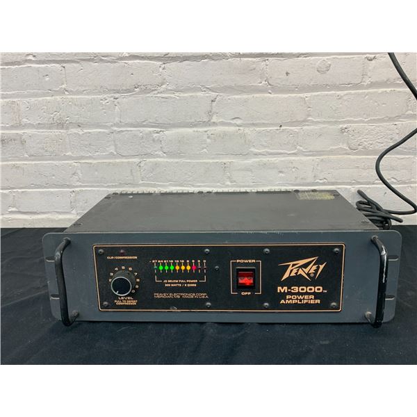 Peavey M-3000 Power Amplifier