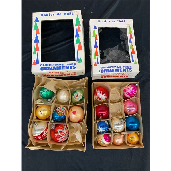Lot of 18 Vintage Christmas Tree Ornaments