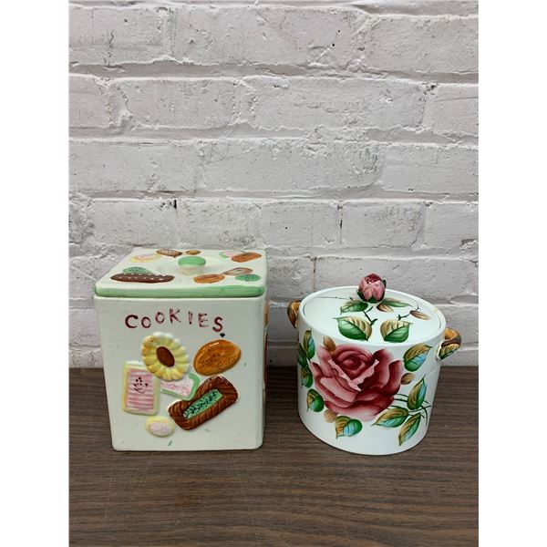 Pair of Ceramic Cookie Jars