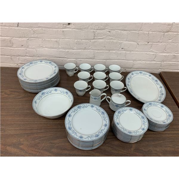 54pcs Noritake "Blue Hill" Dining Set 10 Person Place Setting + Cream, Sugar, Oval Server & Bowl