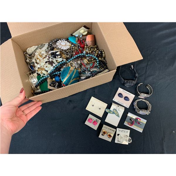 6lbs of Estate Costume Jewellery