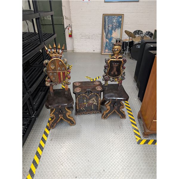 Mades Made in Spain Sgabello Chairs and Chest Renaissance Style