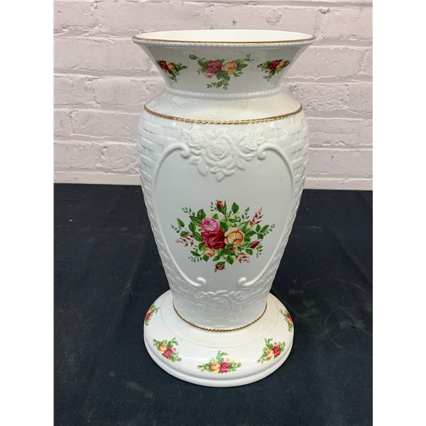 Royal Albert Old Country Roses 14" Basket Weave Vase