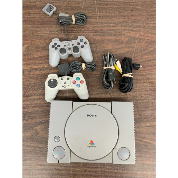 PS1 Console Bundle Deck, 2 Controllers, Power and Video
