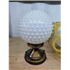 Image 2 : Vintage Lights B
