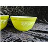 Image 5 : Vintage Pyrex Cinderella Bowls A
