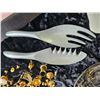 Image 11 : Silverplate & More A