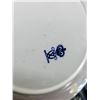 Image 9 : Wedgwood & Porcelain Collectibles A