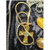 Image 25 : Vintage Costume Jewelry A