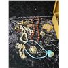 Image 36 : Vintage Costume Jewelry A