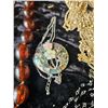 Image 38 : Vintage Costume Jewelry A