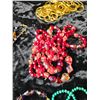 Image 26 : Vintage Costume Jewelry A