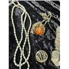 Image 14 : Vintage Costume Jewelry A