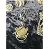 Image 9 : Vintage Costume Jewelry A