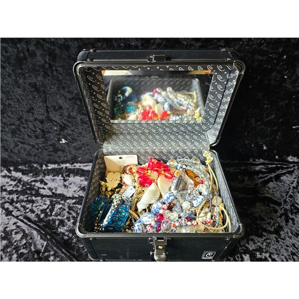 Vintage Costume Jewelry A