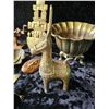 Image 3 : Brass Decor A