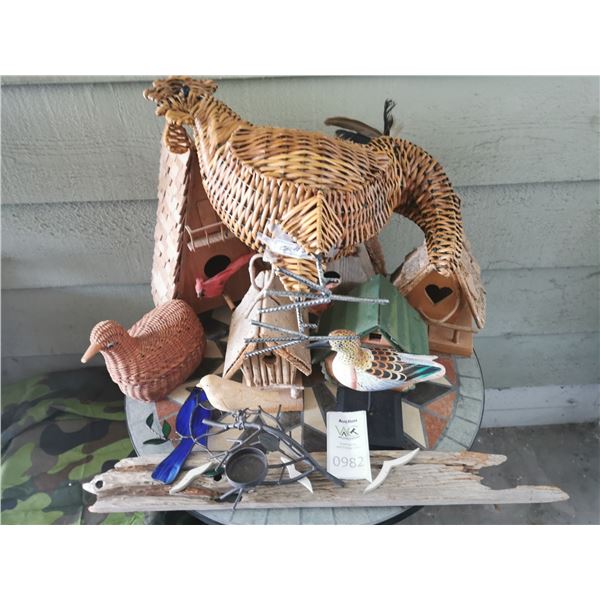 Decor/Birdhouses A