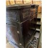 Image 4 : Enamel Cast-Iron Wood and Coal-Burning Stove Furnace