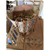 Image 2 : Beaver Table Saw with Bucket of Chains