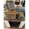 Image 6 : Beaver Table Saw with Bucket of Chains