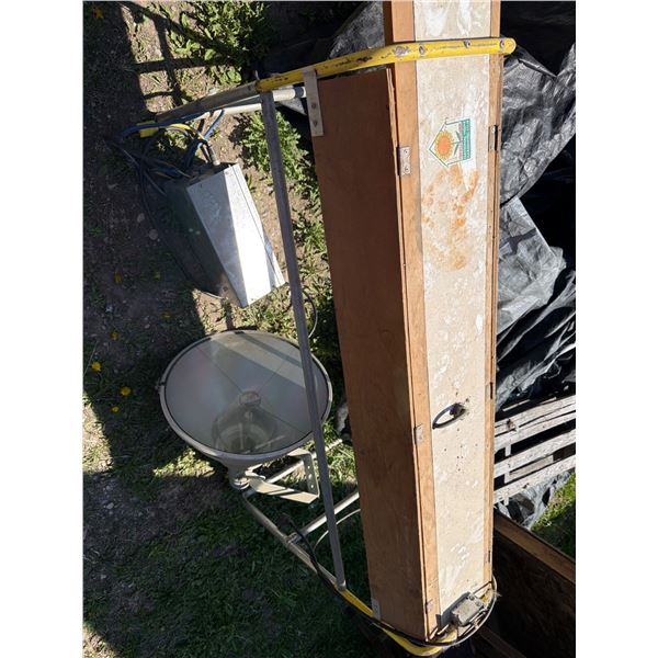 Industrial Outdoor Light Fixture with Housing and Accessories
