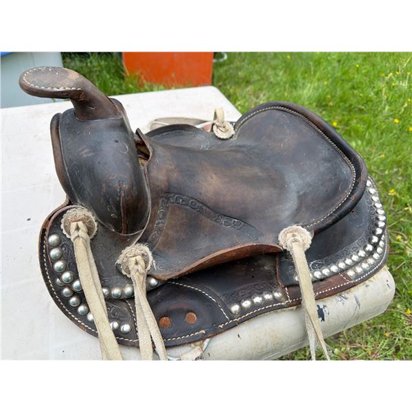 Vintage Saddle Without Stirrups