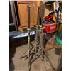 Image 1 : Adjustable Screw Jack Stands for Lifting Support