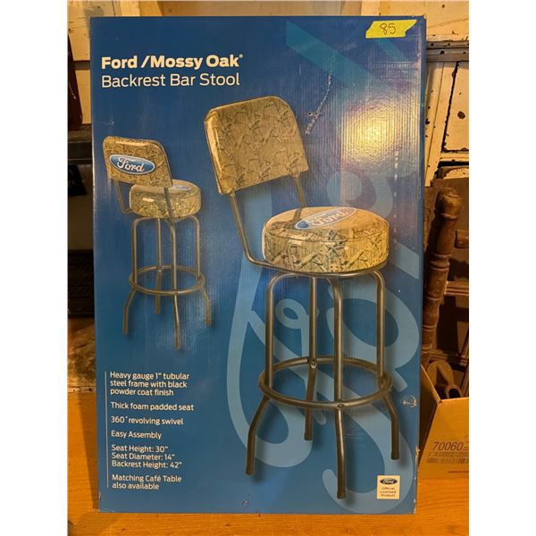 New Ford Mossy Oak Bar Stool with Backrest