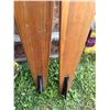 Image 2 : Vintage Continental 75 Wooden Water Skis