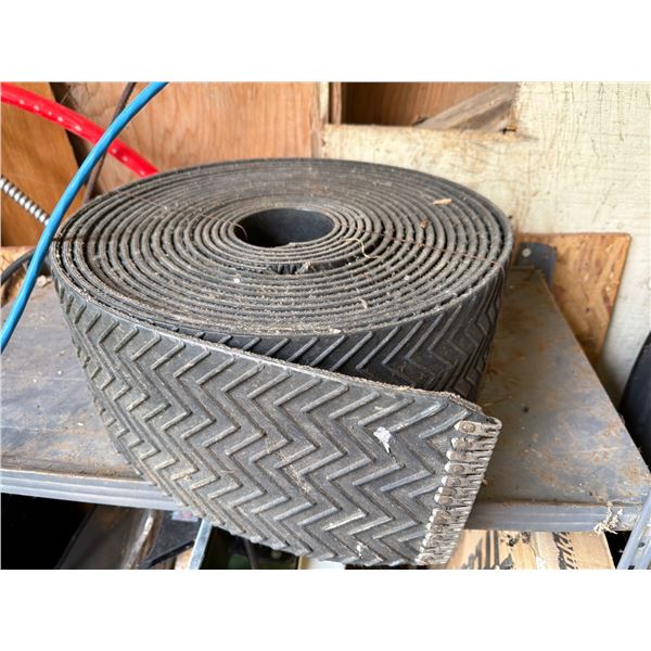 Industrial Rubber Chevron Conveyor Belt Roll
