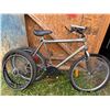 Image 1 : 18-Speed Shimano Bicycle with Extra Wheels
