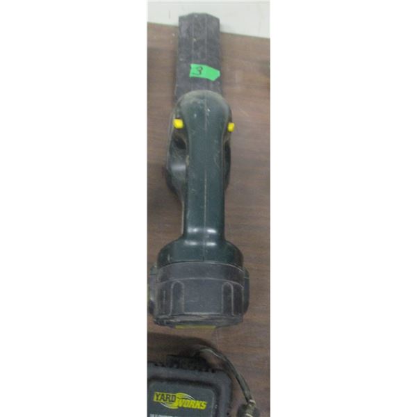 ESTATE:  YARDWORKS 18 VOLT TRIMMER, BATTERY, CHARGER (RUNS)