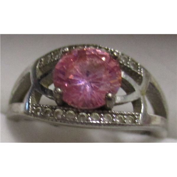 STERLING SILVER DINNER RING (SIZE 6.5)