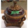 Image 1 : ESTATE/COLLECTABLE:  COVERED EUROPEAN STYLE DISH