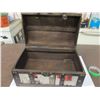Image 3 : ESTATE:  DECORATIVE TRUNK (APPROX. 17" L X 11" W X 9"H)