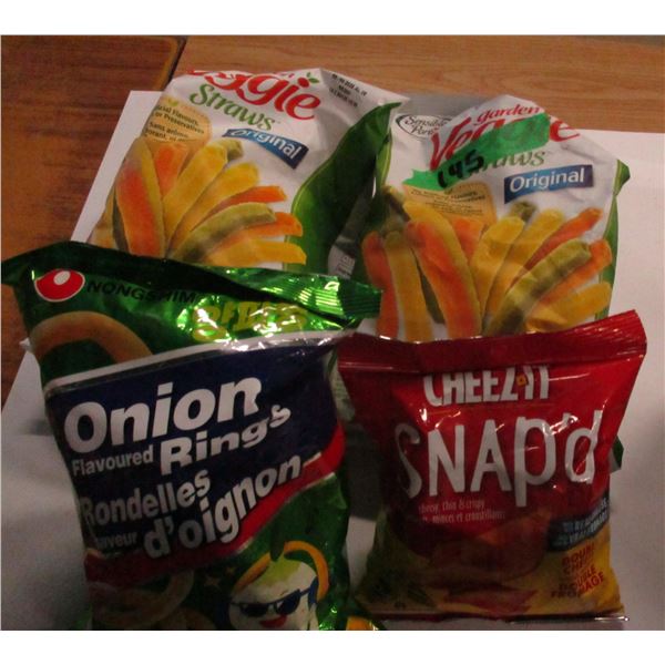 FREIGHT DAMAGE (AS IS):  BOX C/W ASSORTED CHIPS