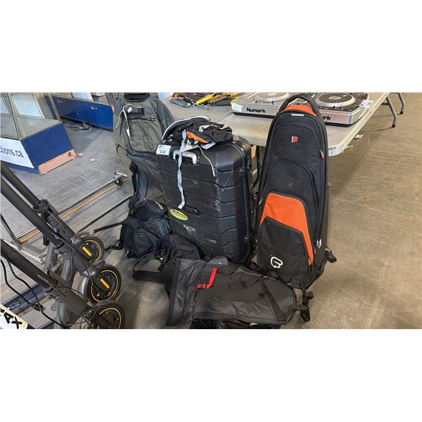 MISCELLANEOUS BAGS AND LUGGAGE