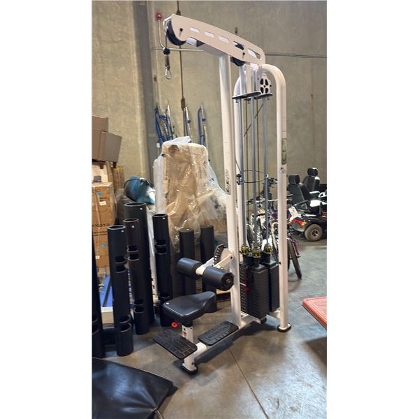 ATLANTIS D-124 SELECTORIZED SEATED "LOW ROW" MACHINE