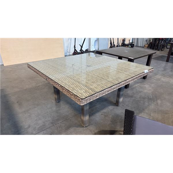 BROWN RATANA 60" OUTDOOR SQUARE DINING TABLE W/ CLEAR GLASS AND UMBRELLA HOLE