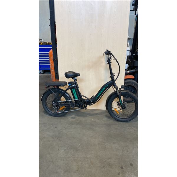 BLACK/GREEN HITWAY FRONT-SUSPENSION 7-SPEED 20-INCH WHEELS AND 750W FOLDING FAT TIRE E-BIKE