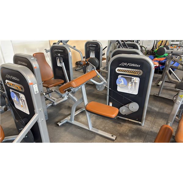 LIFE FITNESS BICEPS CURL STATION