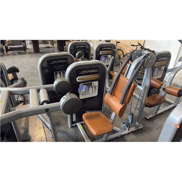 LIFE FITNESS AB CRUNCH STATION
