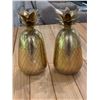 Image 2 : Set of 2 new brass pineapple table top decor - new floor model
