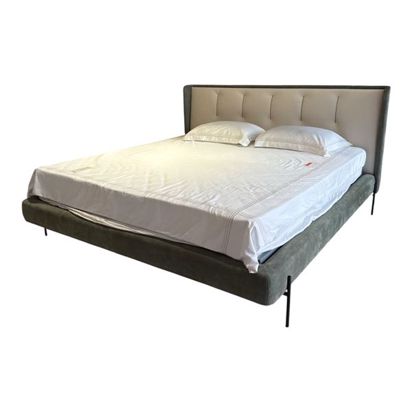 New - Ulivi - Elodie King Bed by Ark Interiors - 86.6" x 89.7" x 45.2" H - MSRP $22,330 - New Floor
