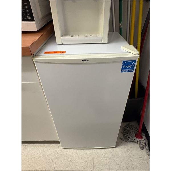 Koolatron Bar Fridge (working condition)