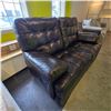 Image 3 : New - Reclining Loveseat - Burgundy, W65" (Model 8975L - 2039)